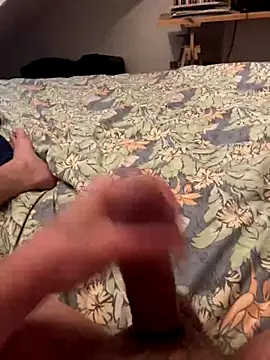 Snapshot of LivingLegend1978 chatting on October 24, 2025, 2:05 pm LivingLegend1978 online show from October 24, 2025, 2:05 pm