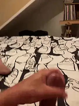 LivingLegend1978 online show from August 6, 2026, 7:09 pm