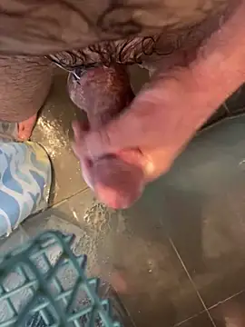 Snapshot of LivingLegend1978 chatting on October 23, 2025, 8:13 am LivingLegend1978 online show from October 23, 2025, 8:13 am