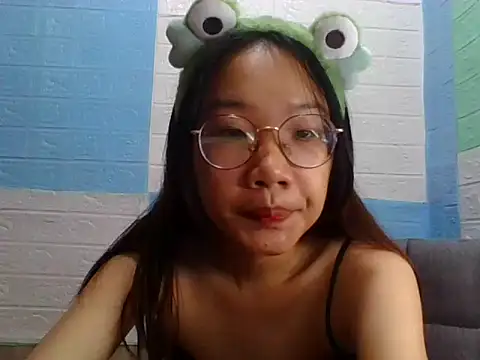 Snapshot of Nanoko chatting on September 28, 2025, 1:56 am Nanoko online show from September 28, 2025, 1:56 am