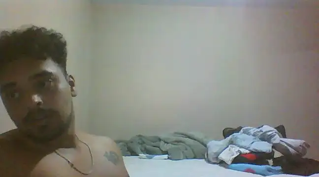 Xcumshot33 online show from January 10, 2025, 4:01 am