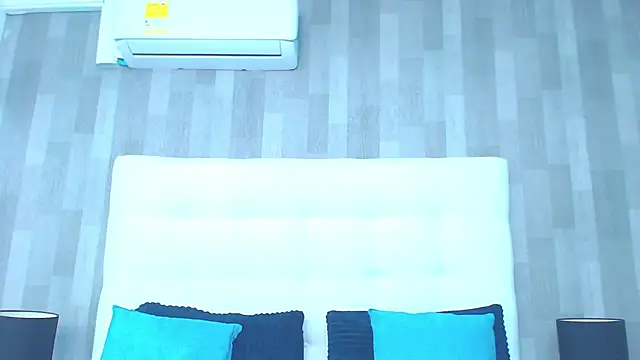 Snapshot of LeahMillerr chatting on March 22, 2026, 11:12 am LeahMillerr online show from March 22, 2026, 11:12 am