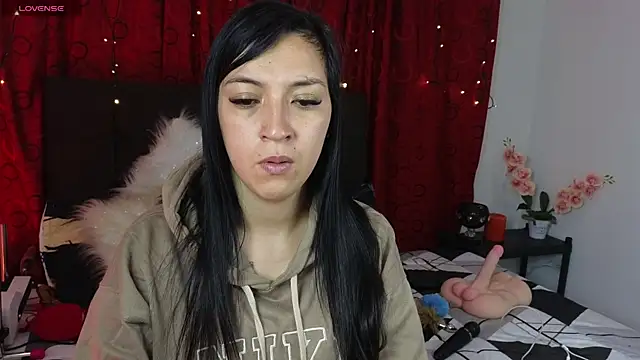 Snapshot of Majuu__ chatting on September 27, 2025, 11:38 am Majuu online show from September 27, 2025, 11:38 am