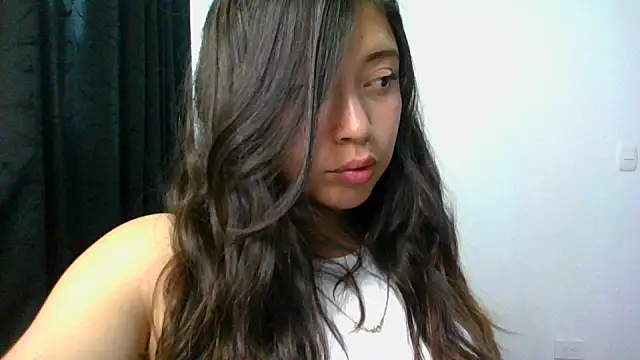 Snapshot of katherodriguezx chatting on August 4, 2026, 9:30 pm katherodriguezx online show from August 4, 2026, 9:30 pm