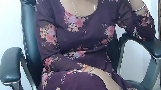 wildbabes online show from January 24, 2025, 3:24 pm