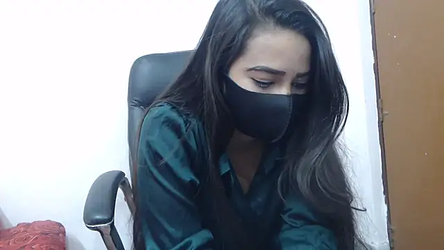 wildbabes online show from January 17, 2025, 5:51 pm