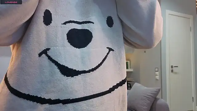 DonnaBurkee online show from January 11, 2026, 4:30 am