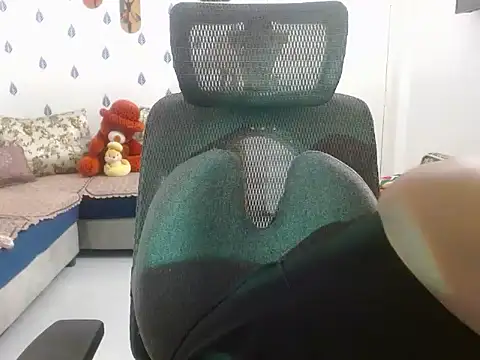 Snapshot of InayatSingh chatting on June 29, 2026, 5:01 pm InayatSingh online show from June 29, 2026, 5:01 pm