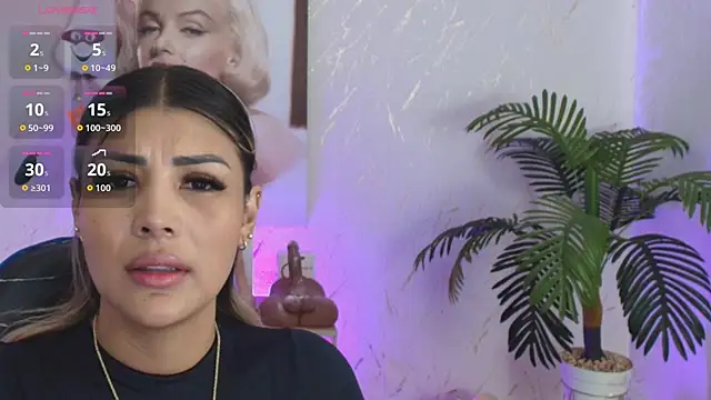 Snapshot of SALOOMEE__ chatting on March 17, 2026, 2:20 pm SALOOMEE online show from March 17, 2026, 2:20 pm