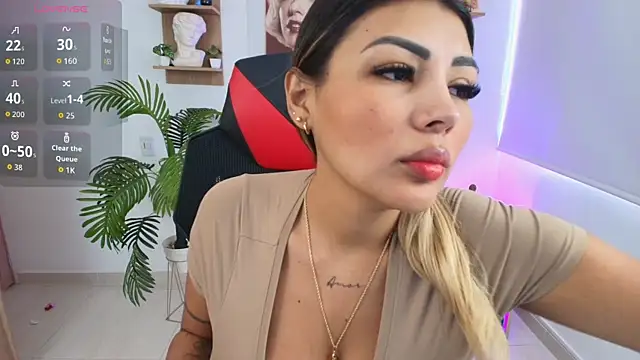 Snapshot of SALOOMEE__ chatting on May 31, 2026, 2:12 pm SALOOMEE online show from May 31, 2026, 2:12 pm