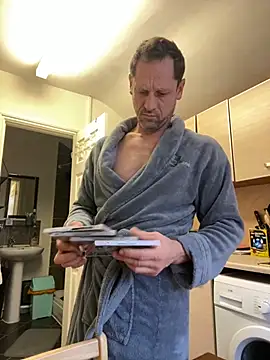 Snapshot of Yourhotboy_42 chatting on December 5, 2025, 2:26 pm Yourhotboy 42 online show from December 5, 2025, 2:26 pm