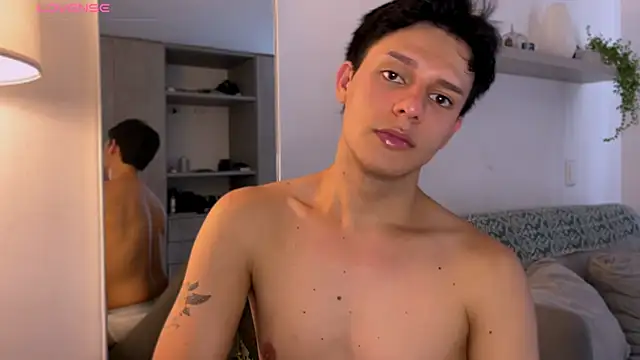 Snapshot of Alexxblue chatting on September 25, 2025, 8:15 pm Alexxblue online show from September 25, 2025, 8:15 pm