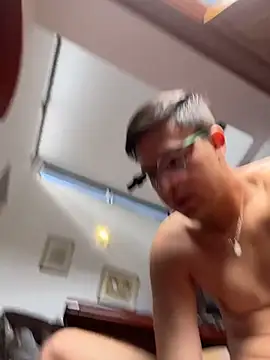 Snapshot of Nicolds14 chatting on November 22, 2025, 3:55 pm Nicolds14 online show from November 22, 2025, 3:55 pm