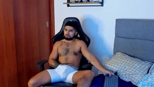 ethaanjones online show from January 7, 2026, 8:25 pm