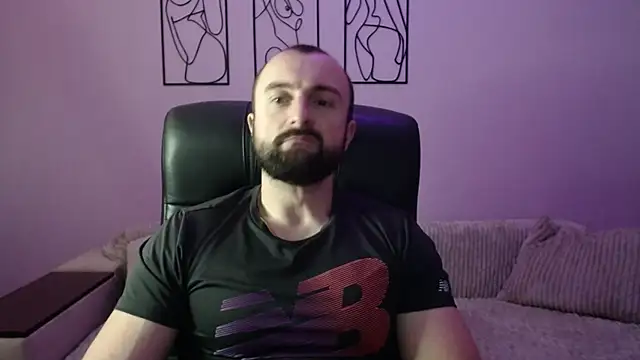 brindlefly6969 online show from November 14, 2025, 11:25 am