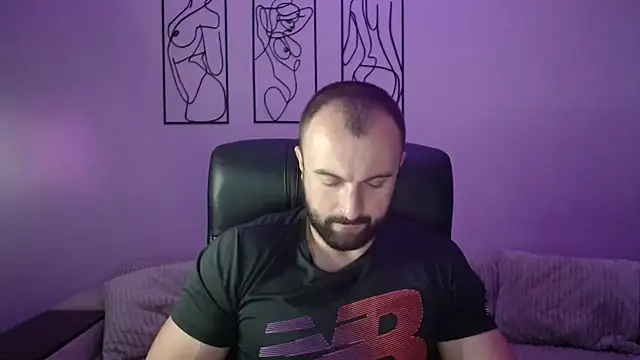 brindlefly6969 online show from October 7, 2025, 10:27 am