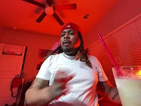 4EVAGLACIERS online show from March 9, 2026, 12:58 am