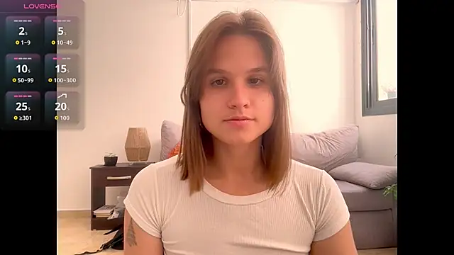 Snapshot of Your_Hand_In_mine chatting on November 11, 2025, 6:03 pm Your Hand In mine online show from November 11, 2025, 6:03 pm