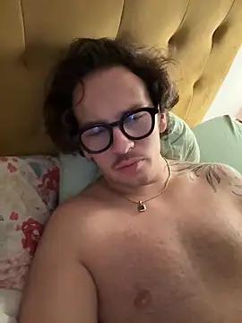 Snapshot of hardmecl chatting on September 23, 2025, 8:27 pm hardmecl online show from September 23, 2025, 8:27 pm