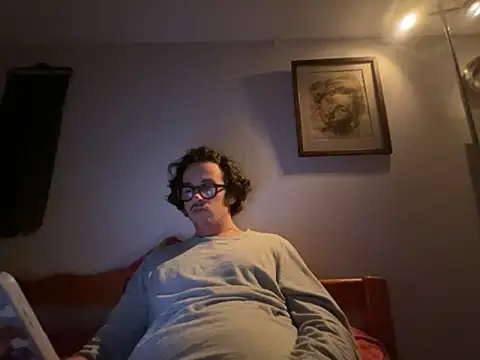 Snapshot of hardmecl chatting on October 4, 2025, 7:59 pm hardmecl online show from October 4, 2025, 7:59 pm