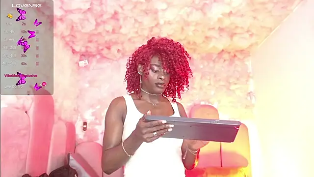 Snapshot of puca_ebony chatting on April 30, 2026, 4:47 pm puca ebony online show from April 30, 2026, 4:47 pm