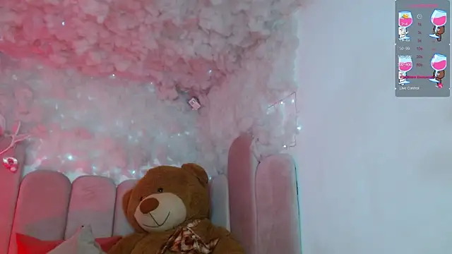 puca ebony online show from February 17, 2026, 4:48 pm