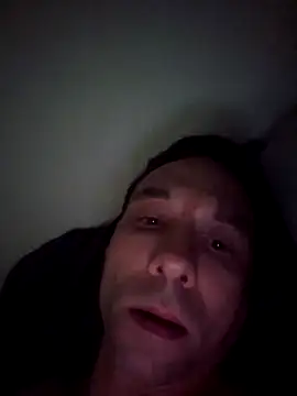 Iliketocooksquirt25 online show from May 8, 2026, 1:53 am