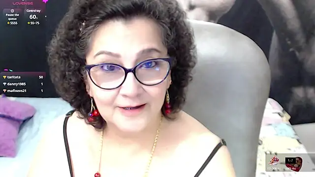 cataleya mom online show from March 6, 2025, 3:57 am