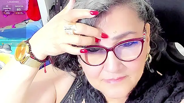 cataleya mom online show from October 3, 2025, 11:12 am