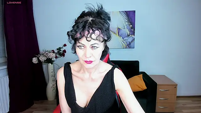 Silvia Wallec online show from May 2, 2026, 5:40 pm