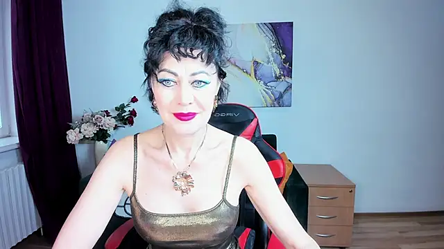 Silvia Wallec online show from May 9, 2026, 5:11 am