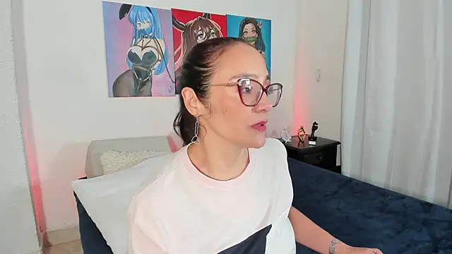 Snapshot of Jessica_Herrera_ chatting on September 17, 2025, 9:39 pm Jessica Herrera online show from September 17, 2025, 9:39 pm
