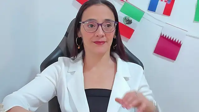 Jessica Herrera  online show from June 23, 2026, 9:46 pm