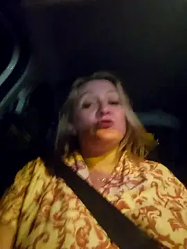 Snapshot of lady_charlyne chatting on January 17, 2025, 10:56 pm lady charlyne online show from January 17, 2025, 10:56 pm