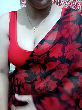 Snapshot of Priya_Boudi chatting on November 3, 2025, 6:11 pm Priya Boudi online show from November 3, 2025, 6:11 pm