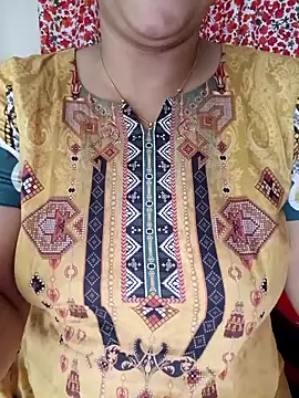 Priya Boudi online show from December 19, 2025, 7:00 am