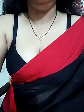 Snapshot of Priya_Boudi chatting on May 3, 2026, 6:11 pm Priya Boudi online show from May 3, 2026, 6:11 pm