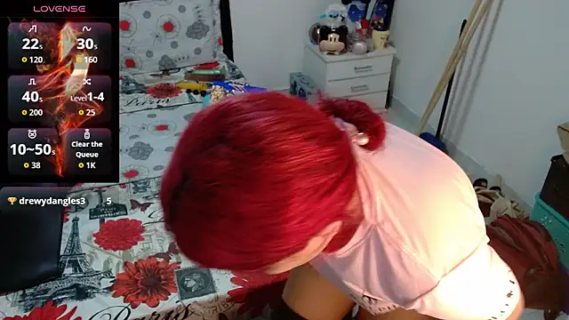 soniafuckboobs online show from May 6, 2026, 12:31 pm