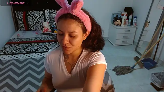 soniafuckboobs online show from October 14, 2025, 12:50 pm