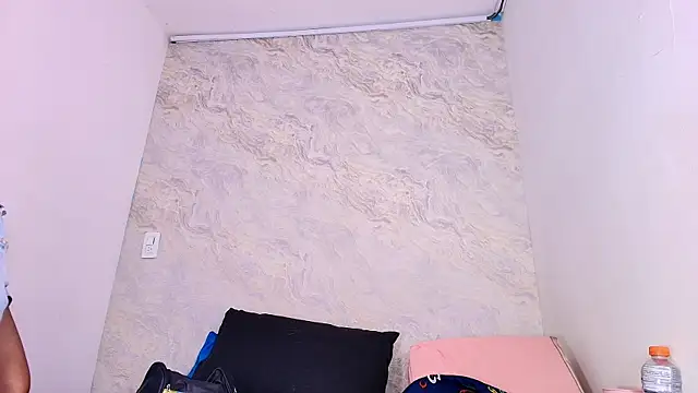 sofi balvin online show from March 5, 2025, 7:17 pm