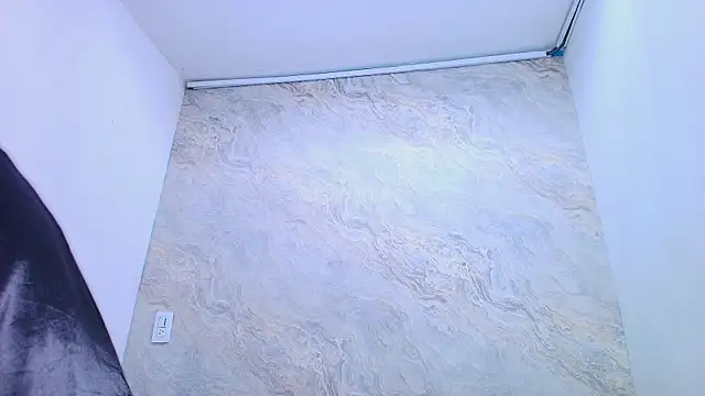 sofi balvin online show from March 7, 2025, 7:27 pm