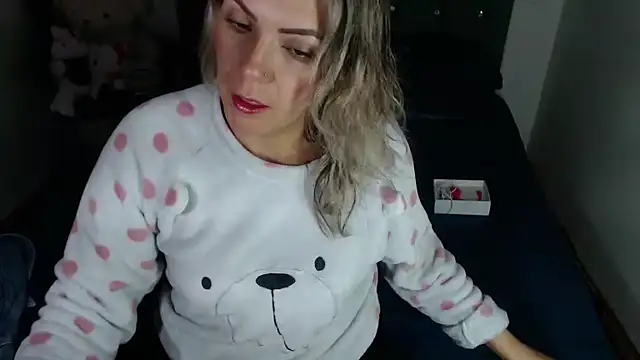 Snapshot of Chantal_hott chatting on March 7, 2026, 7:41 pm Chantal hott online show from March 7, 2026, 7:41 pm