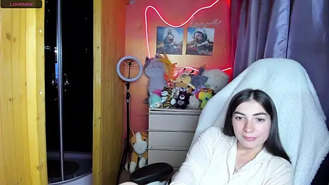 Snapshot of Fiery_Brunette_ chatting on May 21, 2026, 6:55 am Fiery Brunette online show from May 21, 2026, 6:55 am