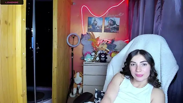 Snapshot of Fiery_Brunette_ chatting on May 24, 2026, 4:51 pm Fiery Brunette online show from May 24, 2026, 4:51 pm
