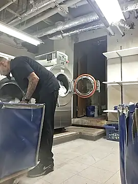 playtyme420691 online show from January 7, 2026, 8:14 pm