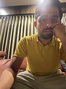 rhuh3991 online show from April 29, 2026, 8:48 pm