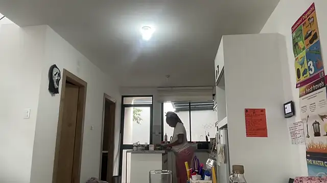 Snapshot of ChocolateCakeQueen chatting on November 1, 2025, 8:25 pm ChocolateCakeQueen online show from November 1, 2025, 8:25 pm