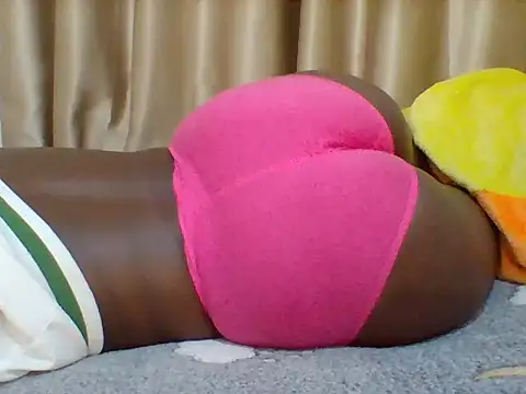 sexy cutelips online show from April 29, 2026, 5:52 pm