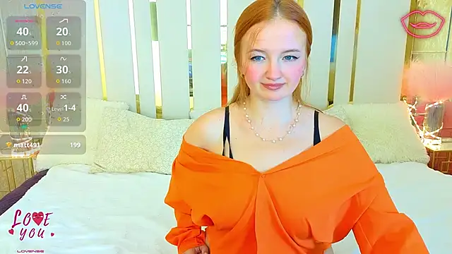 Snapshot of Marina_Mur_ chatting on October 9, 2025, 7:25 pm Marina Mur online show from October 9, 2025, 7:25 pm