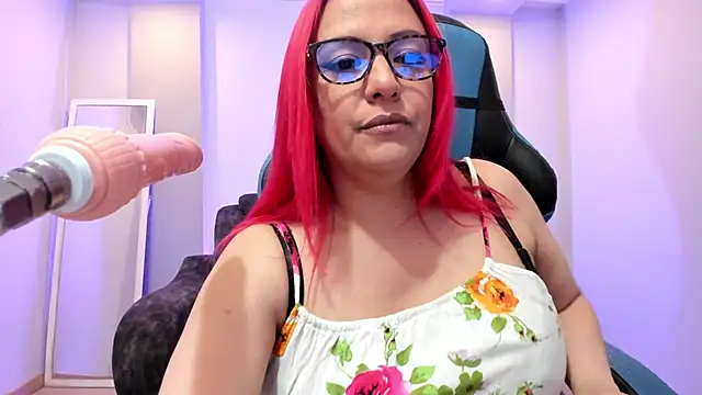 Sammy owens  online show from December 19, 2025, 12:29 pm